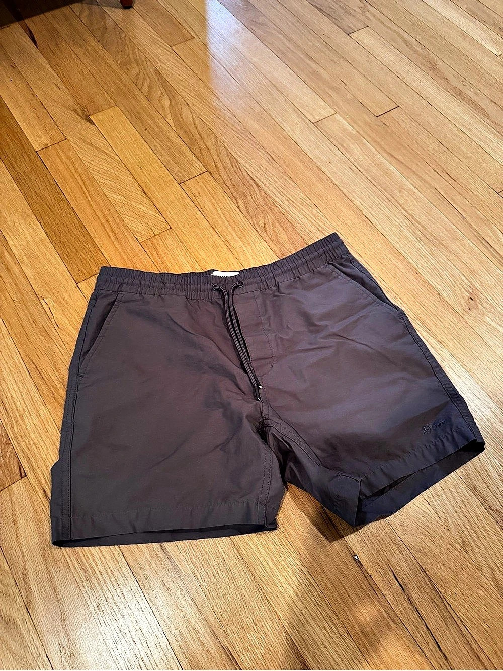 Taylor Stitch The Après Short Hybrid Shorts Brown Small